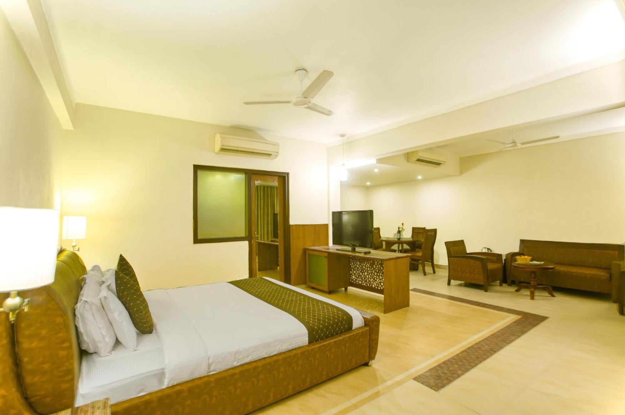 Neelam The Glitz Hotel Calangute Kültér fotó